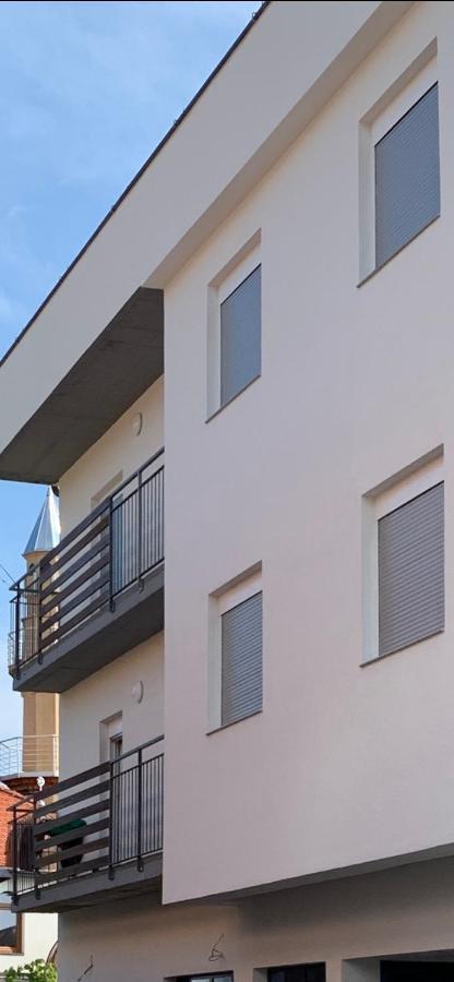 Apartmani Imamovic Dubrave Gornje Buitenkant foto
