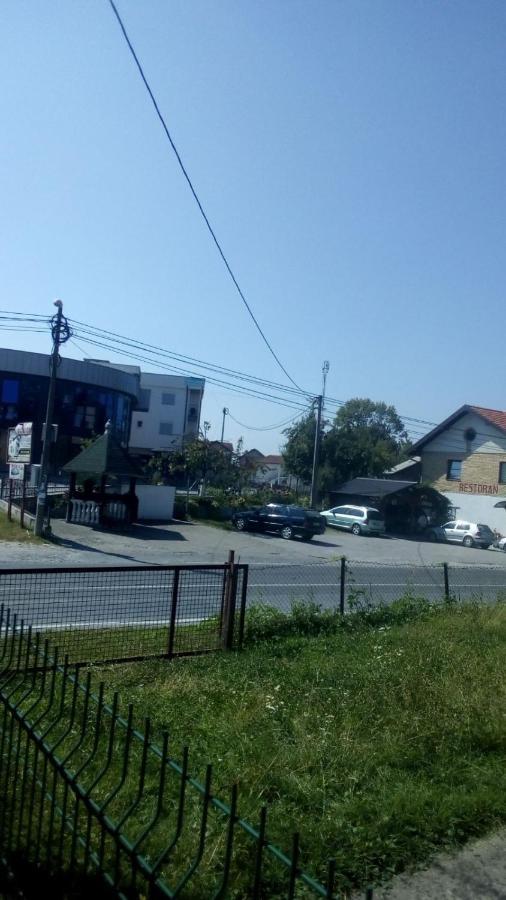 Apartmani Imamovic Dubrave Gornje Buitenkant foto