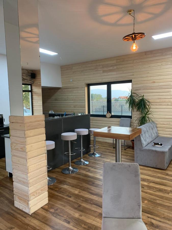 Apartmani Imamovic Dubrave Gornje Buitenkant foto